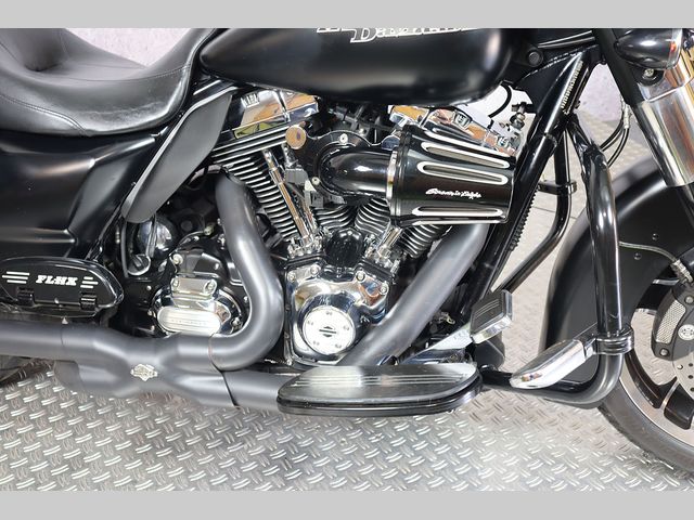 harley-davidson - street-glide-flhxi