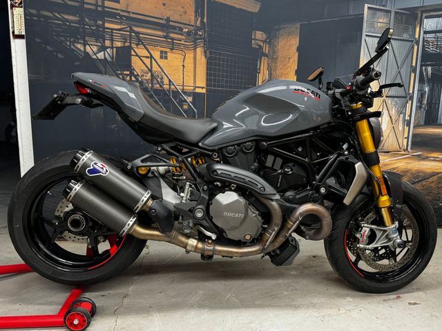 ducati - monster-1200-s