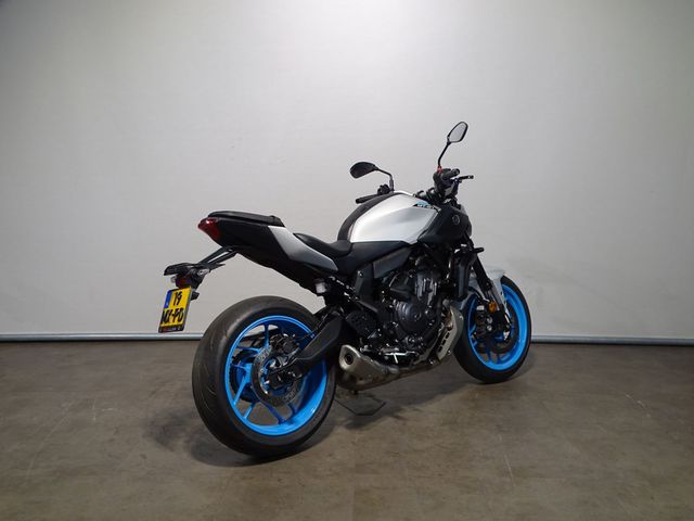 yamaha - mt-07-y-amt