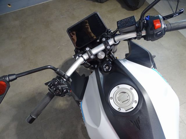 yamaha - mt-07-y-amt