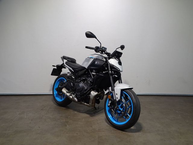yamaha - mt-07-y-amt