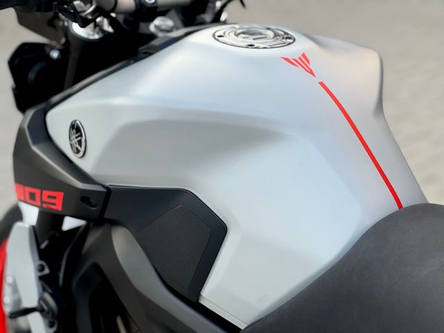 yamaha - mt-09-abs