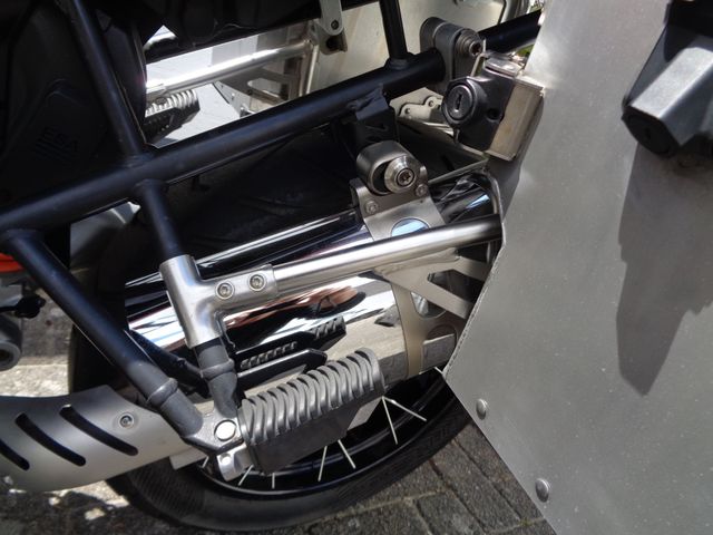 bmw - r-1200-gs-adventure