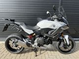 BMW F 900 XR