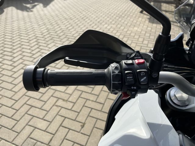 bmw - f-900-xr
