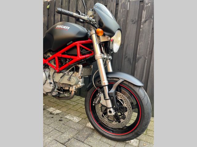 ducati - m-s2r-1000