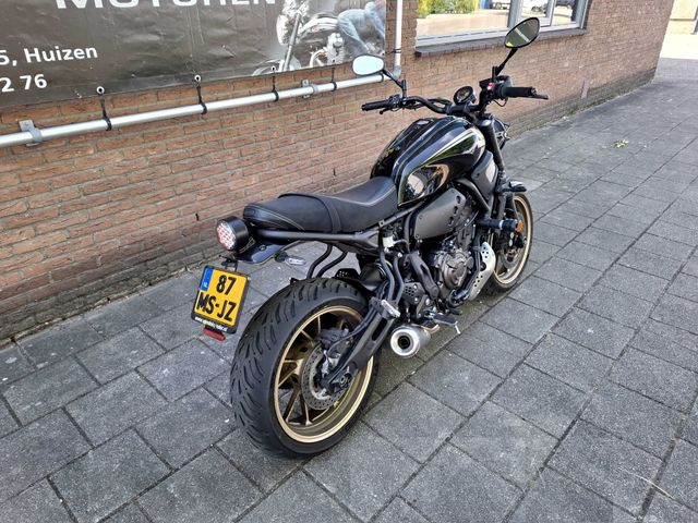 yamaha - xsr-700
