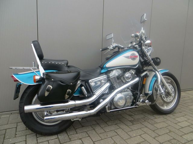 honda - vt-1100-c-shadow