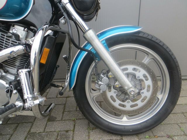 honda - vt-1100-c-shadow