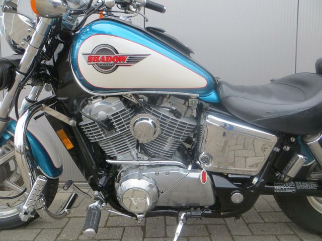honda - vt-1100-c-shadow