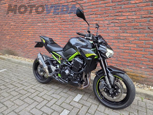 kawasaki - z900
