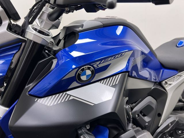 bmw - r-1300-r