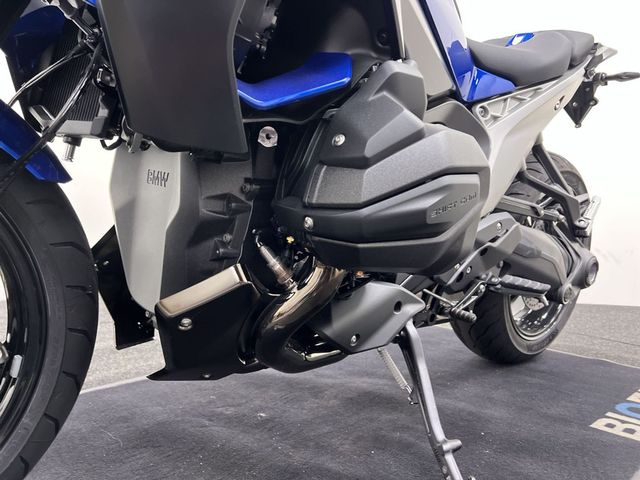 bmw - r-1300-r