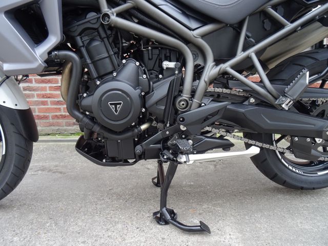 triumph - tiger-800-xrt