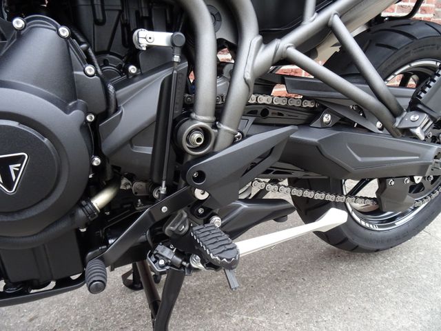 triumph - tiger-800-xrt