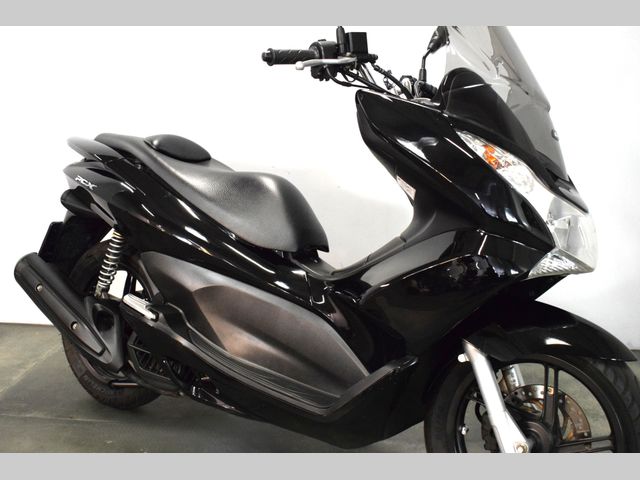 honda - pcx-125-cbs
