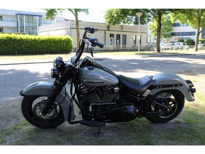 HARLEY-DAVIDSON HERITAGE SOFTAIL CLASSIC 107 FLHCS – foto 2