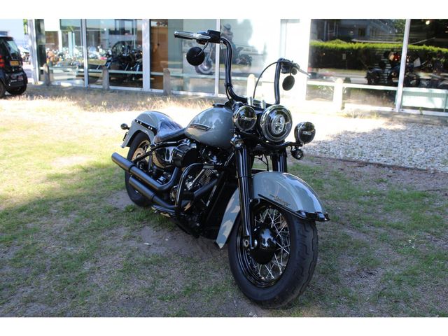 harley-davidson - heritage-softail-classic-107-flhcs