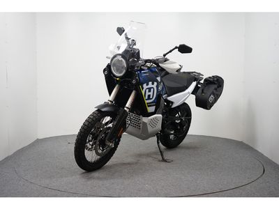 HUSQVARNA NORDEN 901 EXPEDITION – foto 4