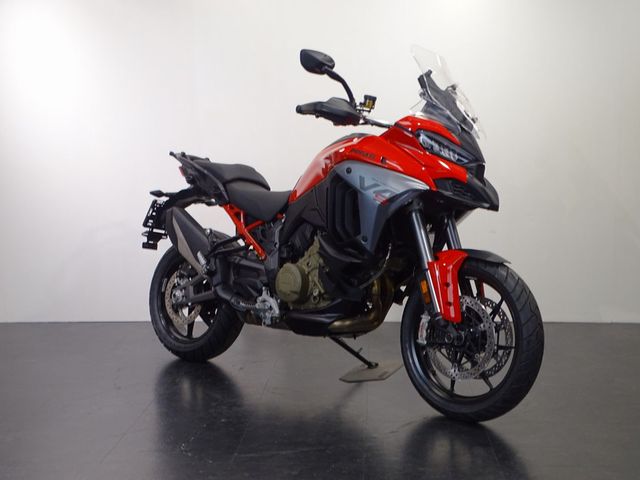 ducati - multistrada-v4-s