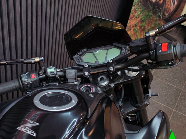 kawasaki - z-800-abs