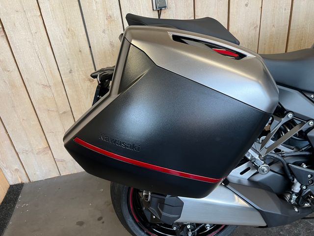 kawasaki - ninja-1000sx