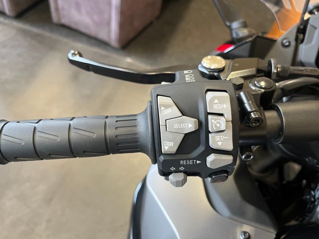 kawasaki - ninja-1000sx