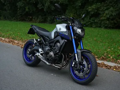 YAMAHA MT 09 – foto 4