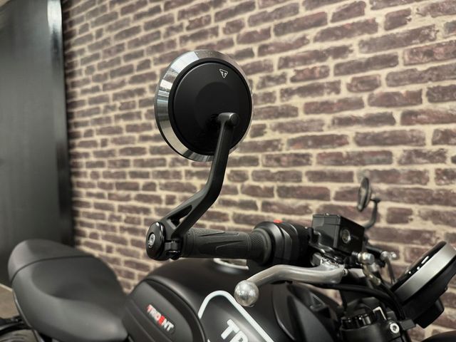 triumph - trident-660
