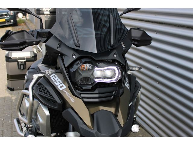 bmw - r-1250-gs-adventure