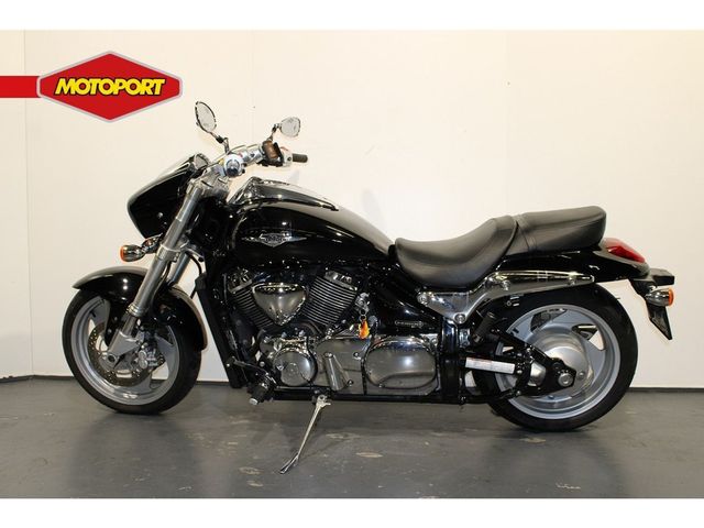 suzuki - m-1500-intruder