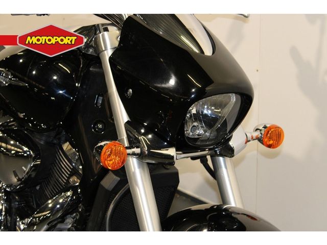 suzuki - m-1500-intruder