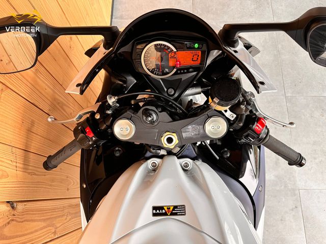 suzuki - gsx-r-1000
