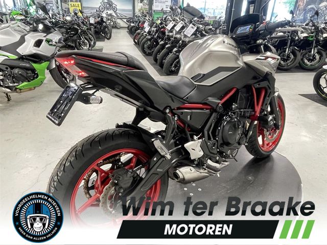 kawasaki - z650