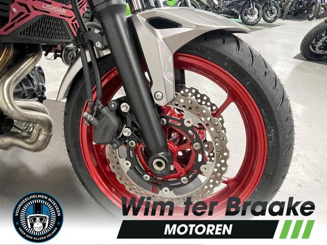 kawasaki - z650