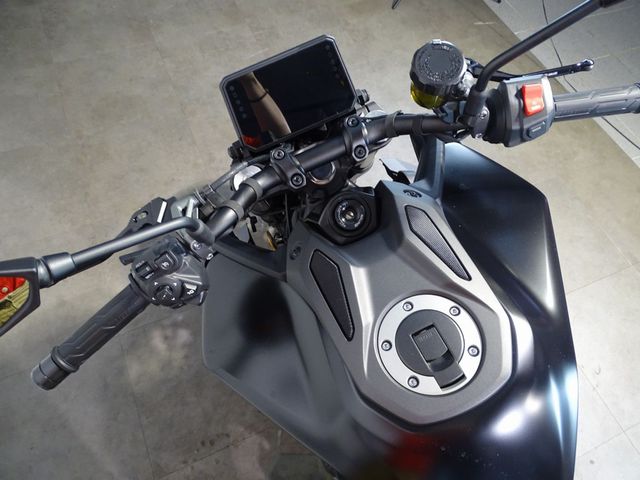 yamaha - mt-09-abs
