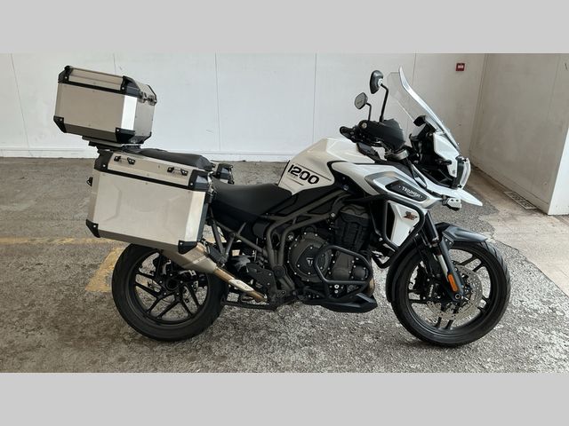 triumph - tiger-1200-xrt
