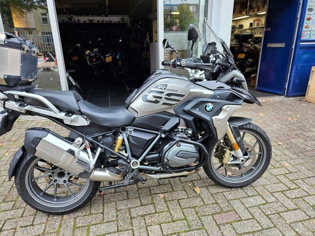 bmw - r-1200-gs