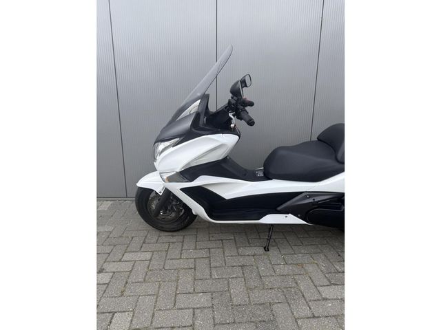 honda - fjs-400-silverwing