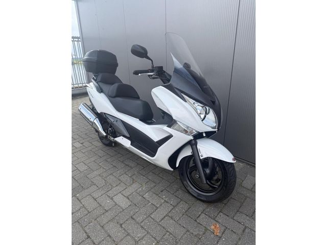 honda - fjs-400-silverwing