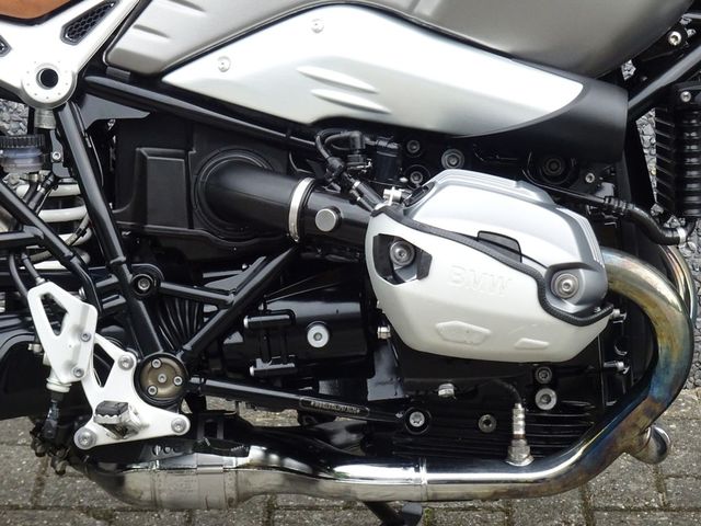 bmw - r-nine-t-scrambler