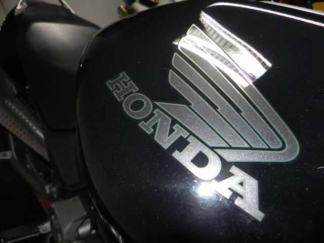 honda - cb-600-s