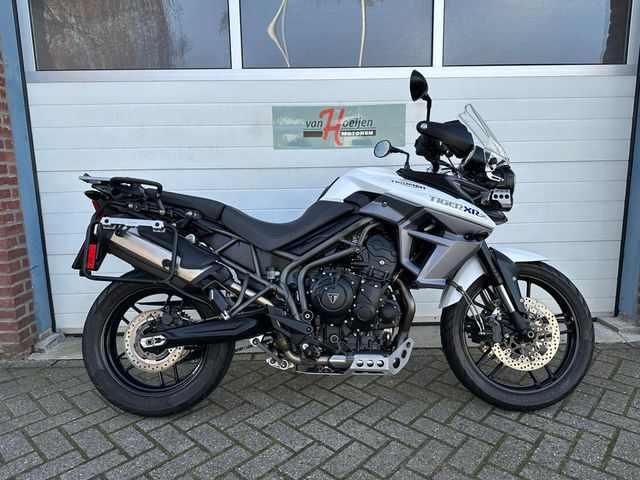 triumph - tiger-800-xrx-low