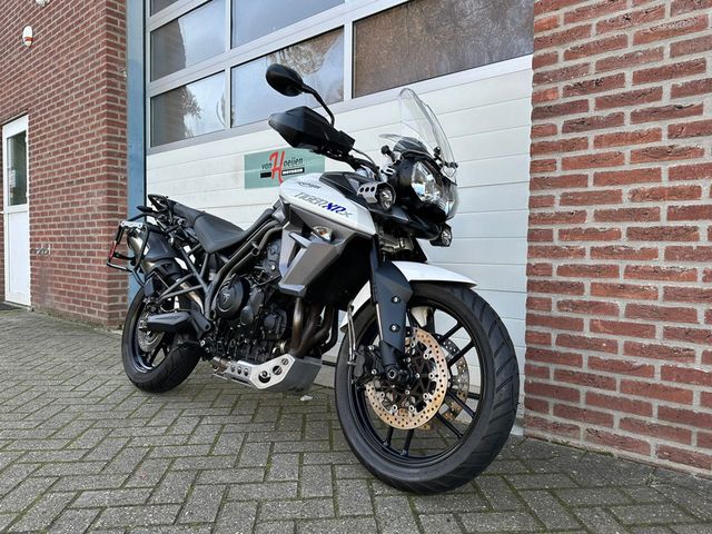 triumph - tiger-800-xrx-low