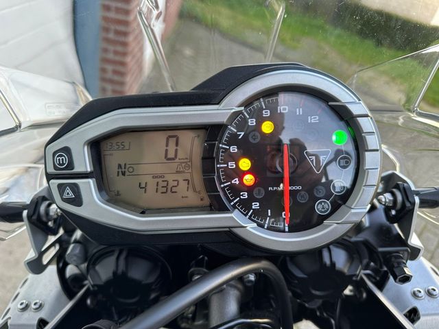 triumph - tiger-800-xrx-low