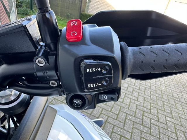 triumph - tiger-800-xrx-low