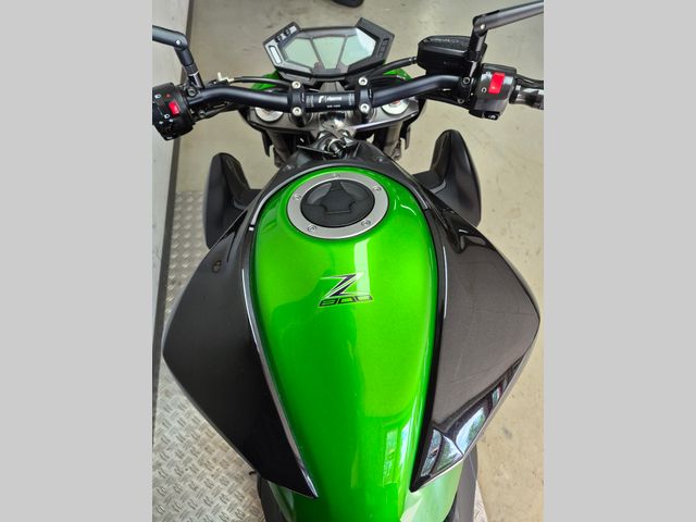 kawasaki - z-800-abs