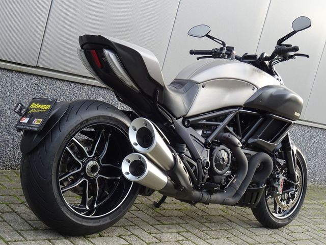 ducati - diavel-titanium