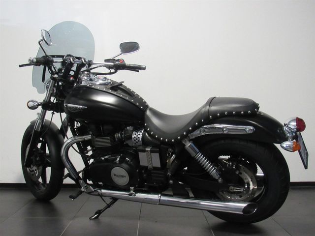 triumph - speedmaster
