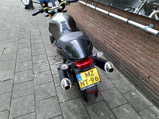 moto-guzzi - v-11-cafe-sport